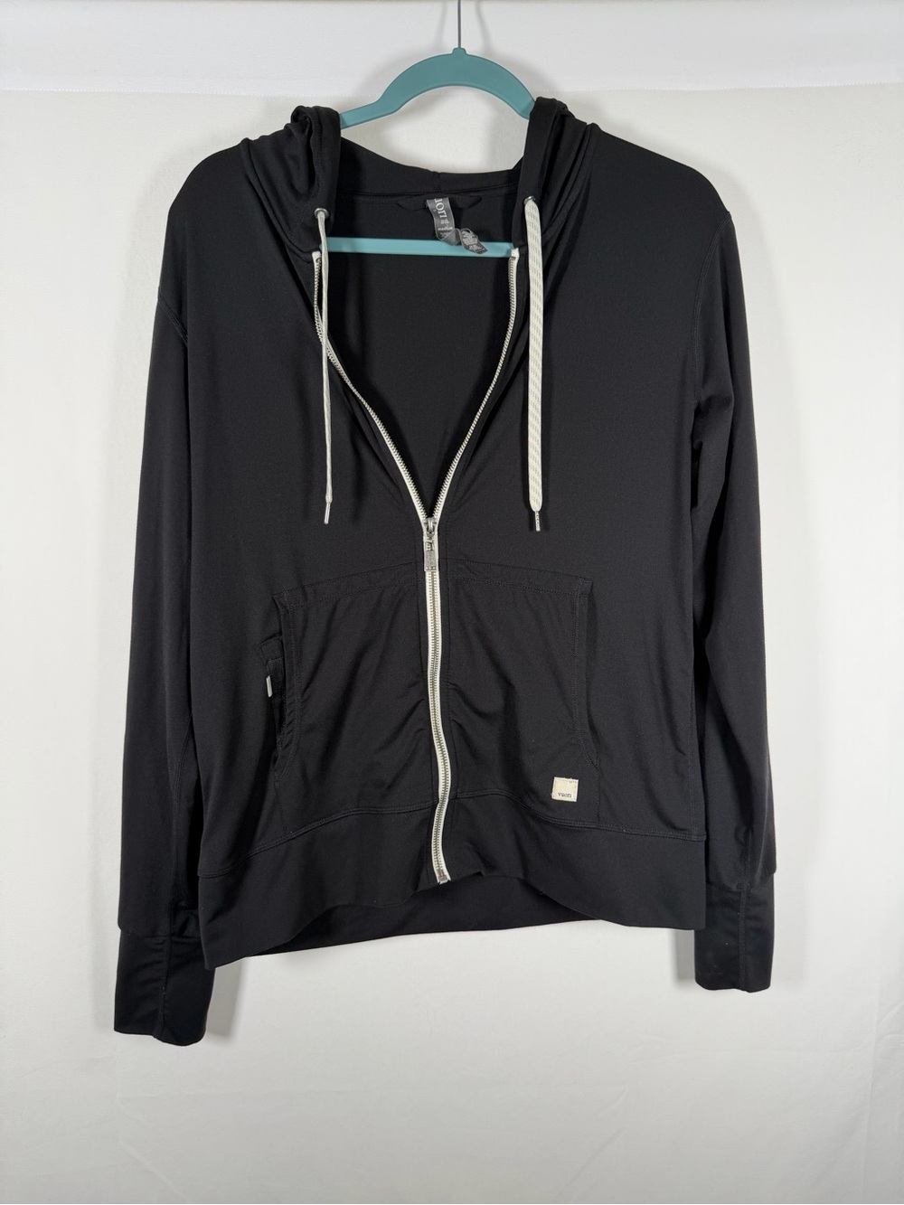 Vuori Women’s Black Zip-Up Halo Performance Hoodie Workout Lifting Yoga